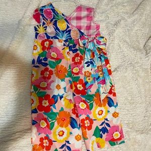 Cute girls jumpsuit size 5-6